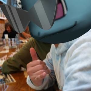 Meet your Posher, Cameron